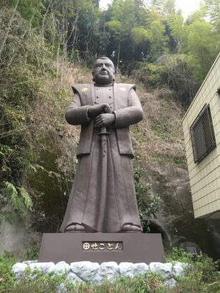 西郷隆盛像