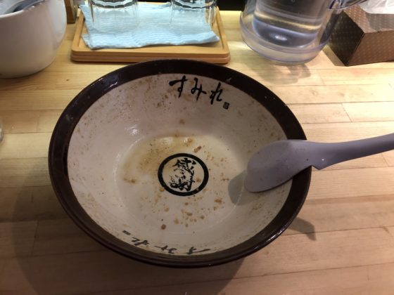 札幌ラーメンすみれ