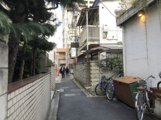 毎日通り飲食店街